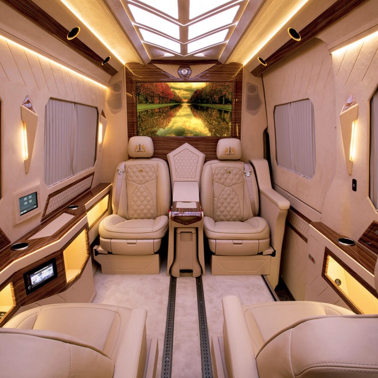 Мерседес Sprinter VIP класс 2020